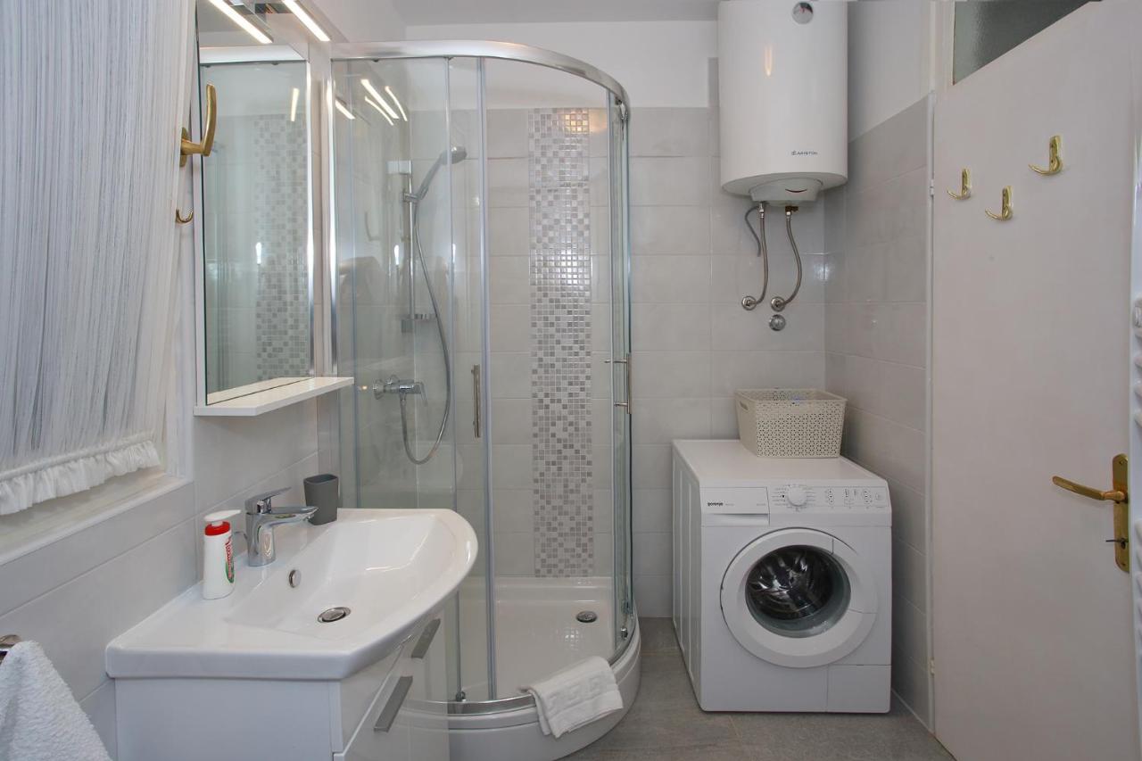 Apartment Maja Zadar Exteriör bild
